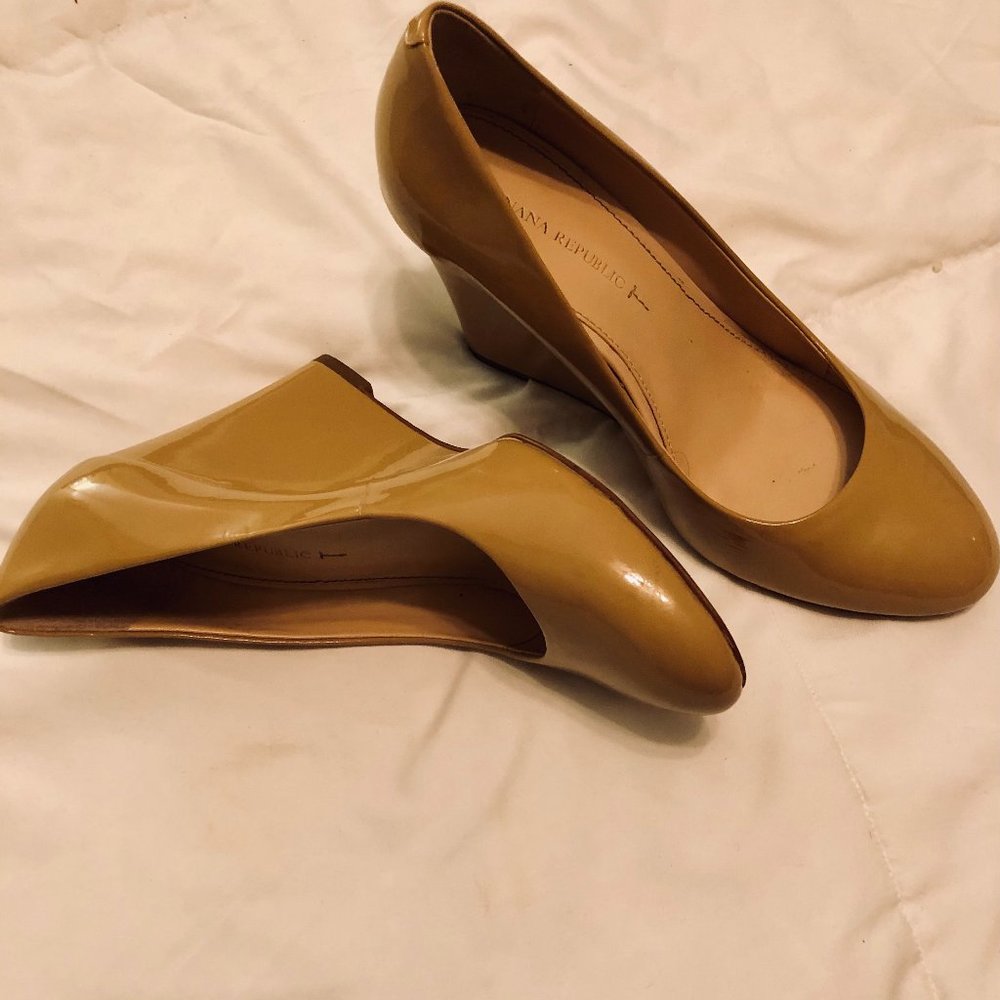 Banana Republic Wedges